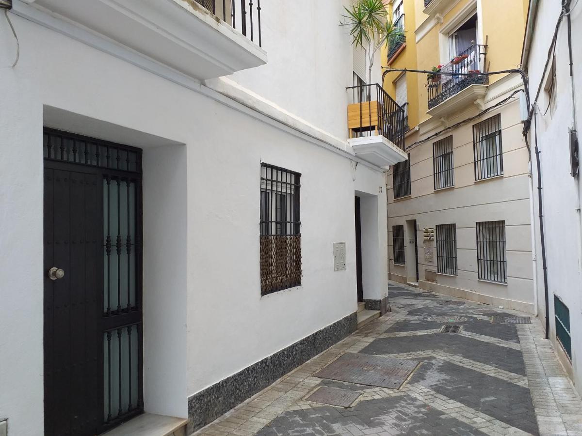 Nemo Studio Apartment Malaga Centre Luaran gambar